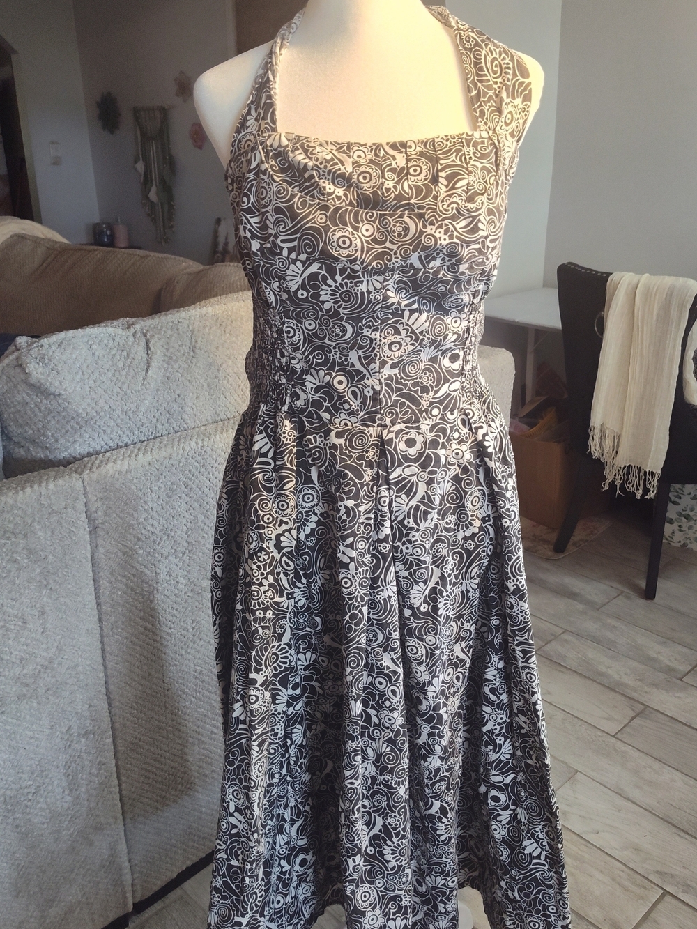 Unique Vintage Black and White Halter Floral Dress Size XL #584
